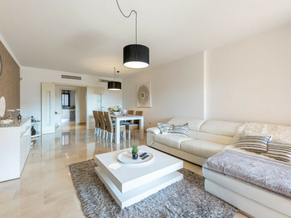2-bedroom Property In Doña Julia, Spain (104 M²)