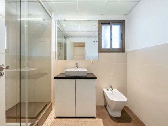 2-bedroom Property In Doña Julia, Spain (104 M²)