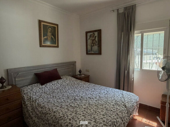 6-bedroom Property In Estepona, Spain (325 M²)