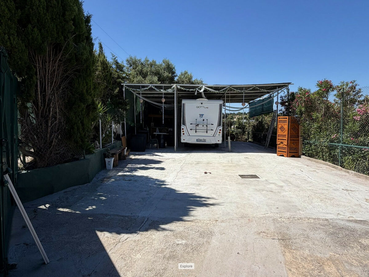 6-bedroom Property In Estepona, Spain (325 M²)