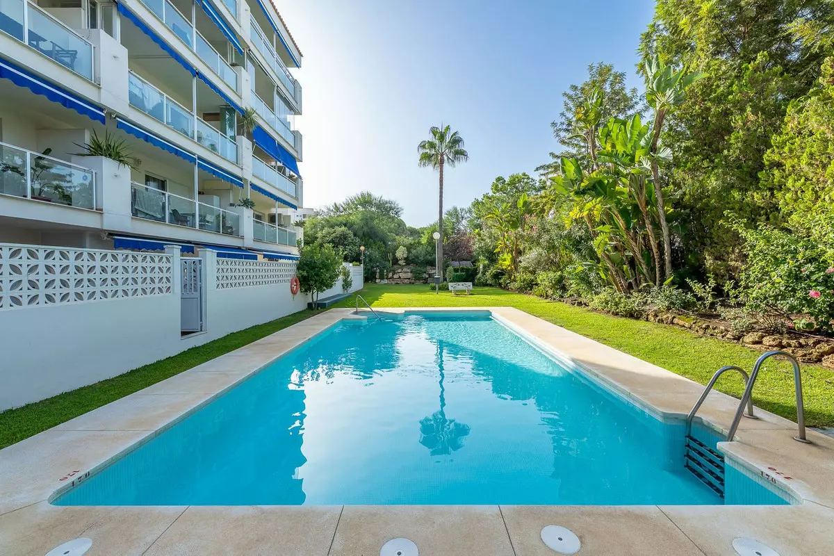 1-bedroom Property In El Rosario, Spain (64 M²)