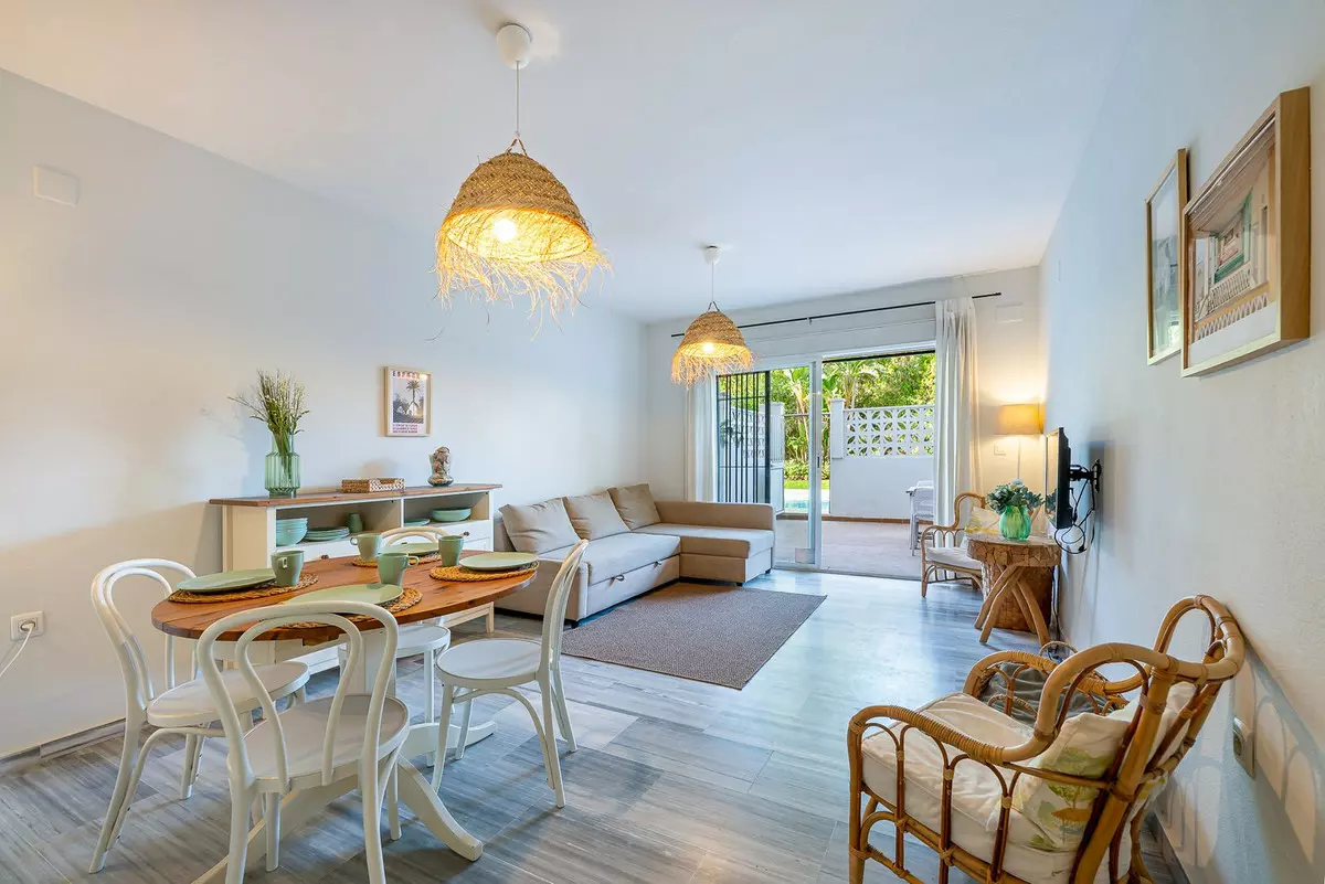 1-bedroom Property In El Rosario, Spain (64 M²)