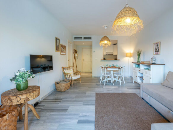 1-bedroom Property In El Rosario, Spain (64 M²)