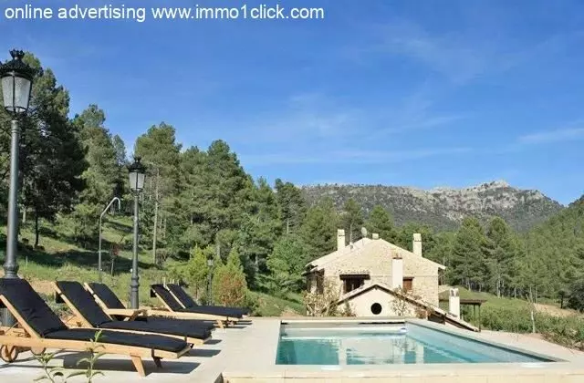 14-bedroom Finca In Segura De La Sierra, Spain (900 M²)