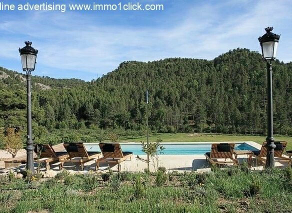 14-bedroom Finca In Segura De La Sierra, Spain (900 M²)