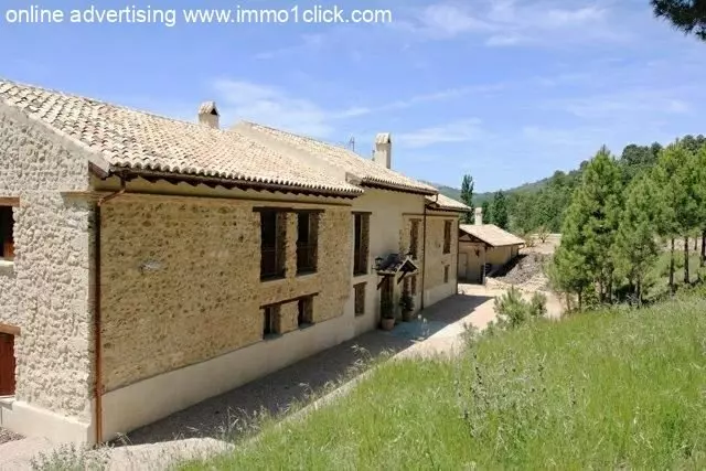 14-bedroom Finca In Segura De La Sierra, Spain (900 M²)