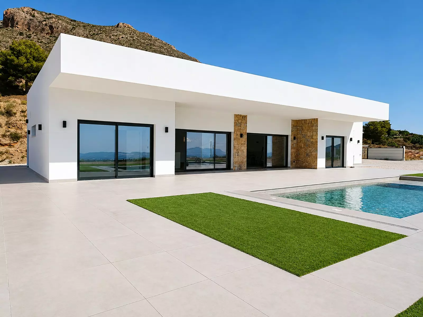 Detached Villa 282 M² In La Romana, Spain