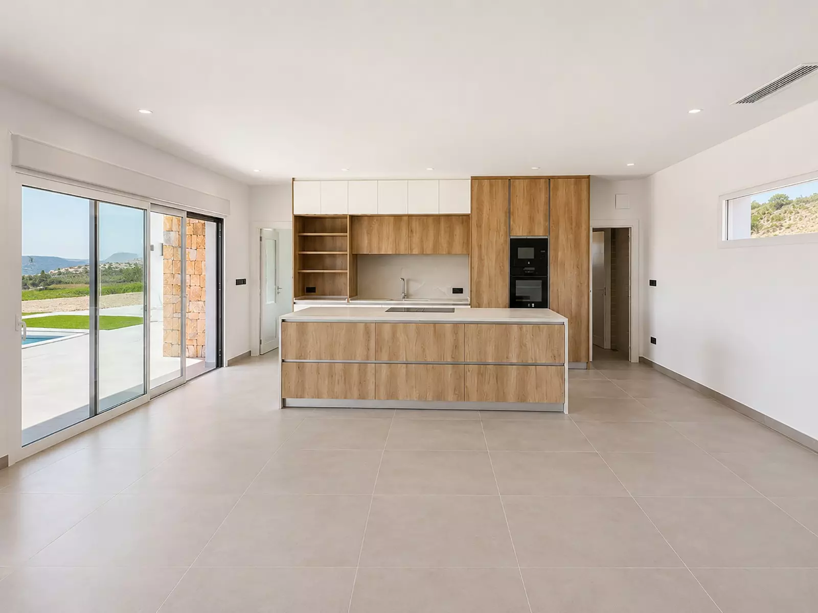 Detached Villa 282 M² In La Romana, Spain