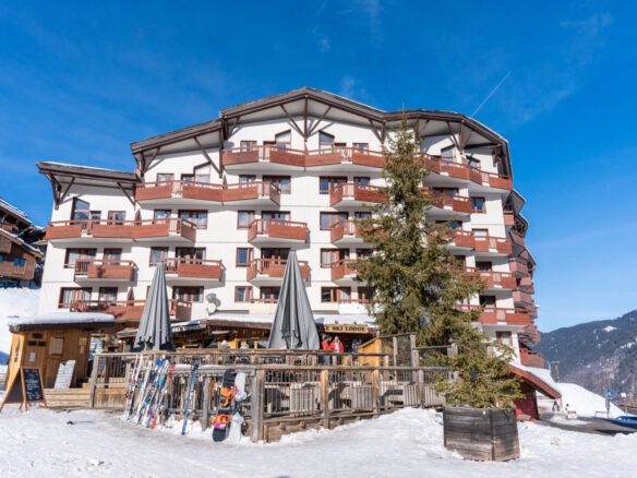 1-bedroom Apartment In La Tania, France (25 M²)
