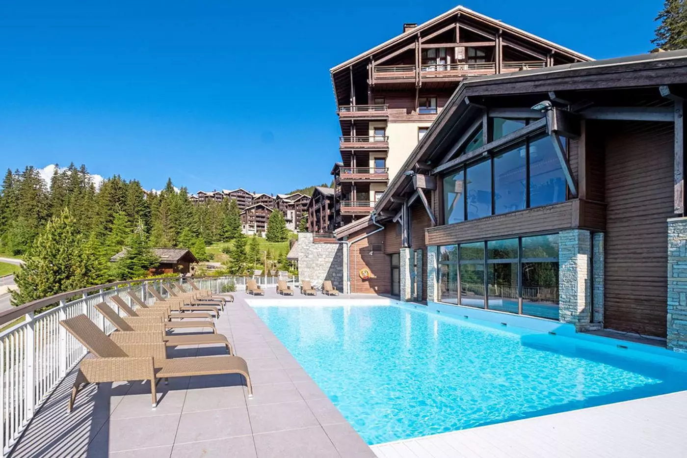 2-bedroom Apartment In Flaine, France (53 M²)