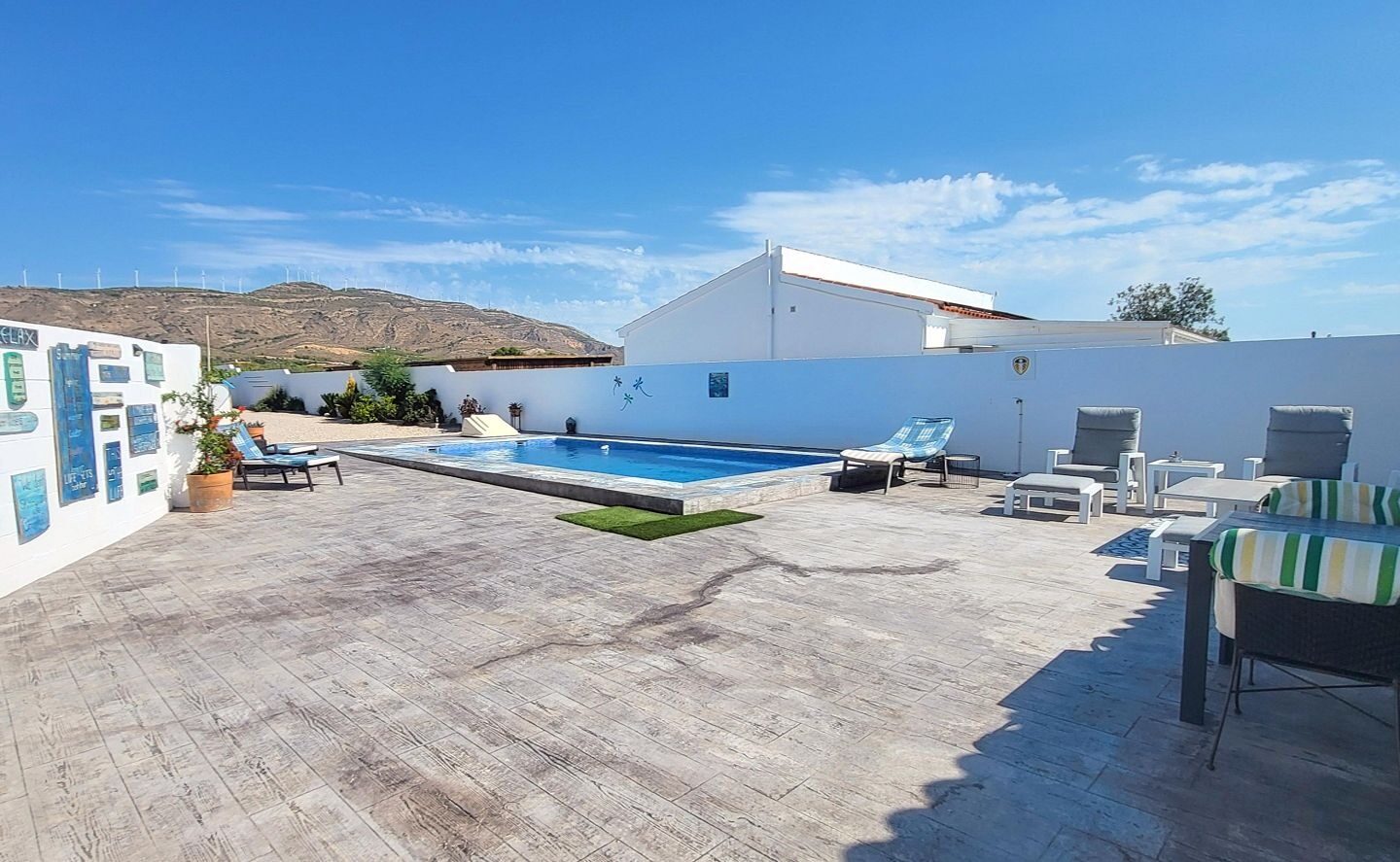 Detached Villa 150 M² In Caudete, Spain