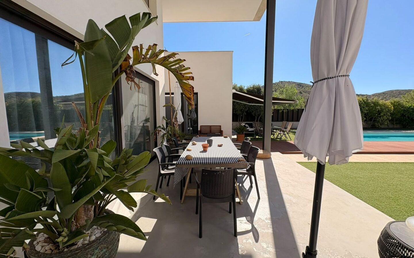 Detached Villa 363 M² In Petrer, Spain