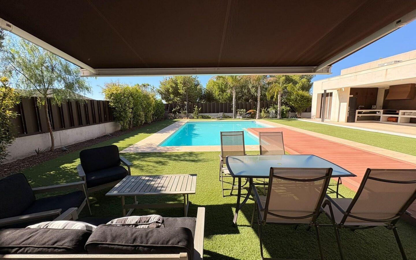 Detached Villa 363 M² In Petrer, Spain