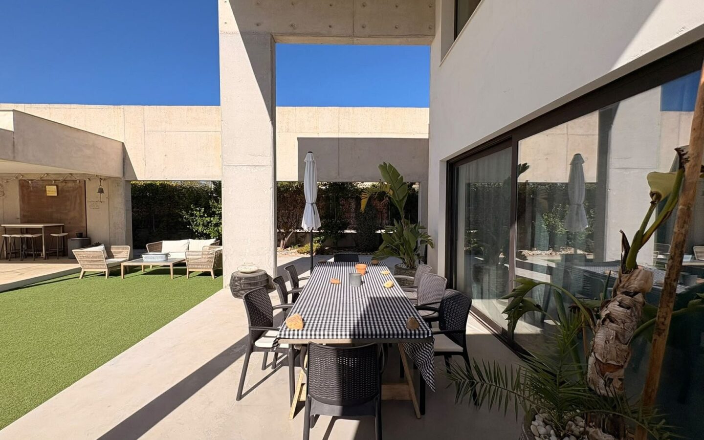 Detached Villa 363 M² In Petrer, Spain