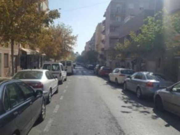 5-bedroom Flat In Elche, Spain (190 M²)