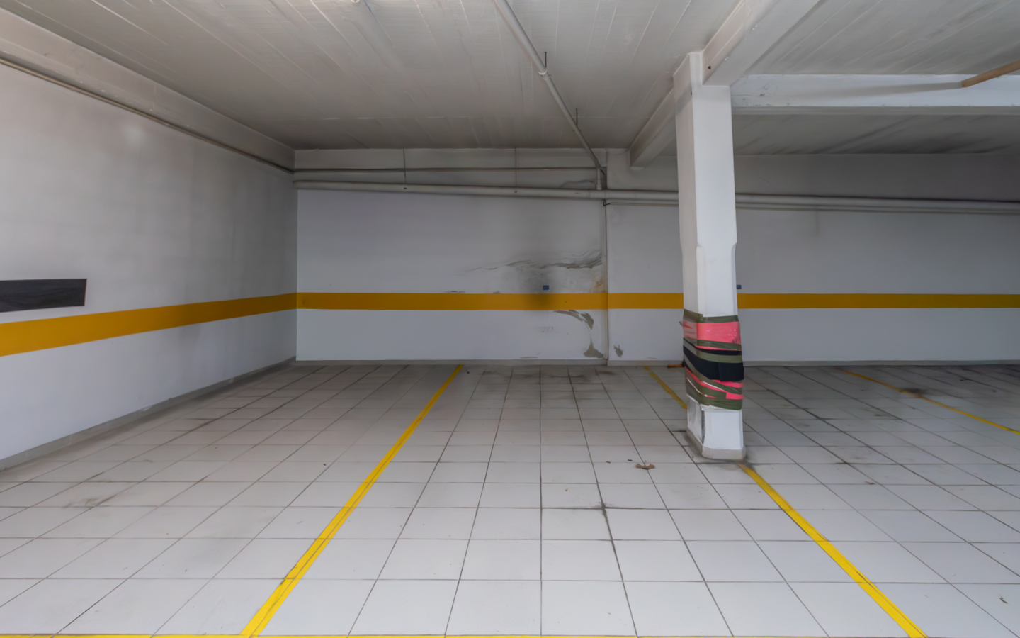 T3 Em Zona Premium De Paço De Arcos, Com Vista Mar, Remodelado, Com Garagem, Arrecadação E Açoteia Privativa