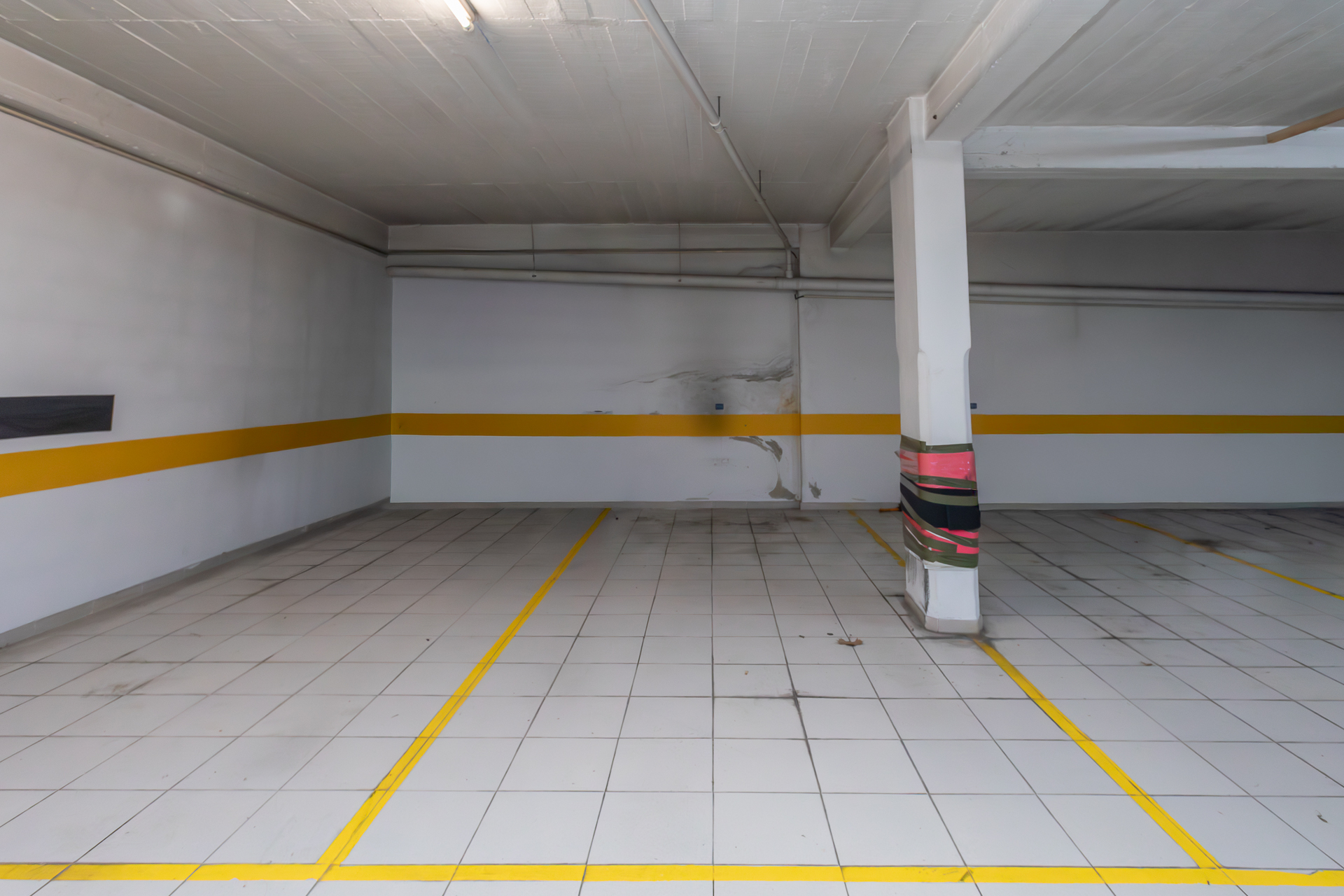 T3 Em Zona Premium De Paço De Arcos, Com Vista Mar, Remodelado, Com Garagem, Arrecadação E Açoteia Privativa