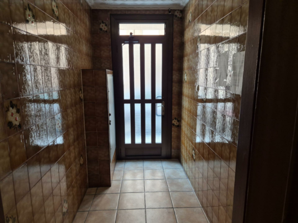 3-bedroom Flat In Elche, Spain (90 M²)