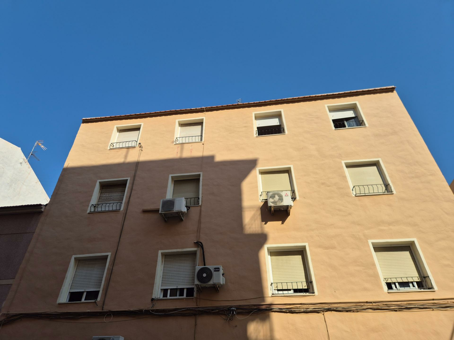 18-2-f876da 3-bedroom Flat In Elche, Spain (90 M²)
