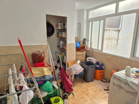 3-bedroom Flat In Elche, Spain (90 M²)