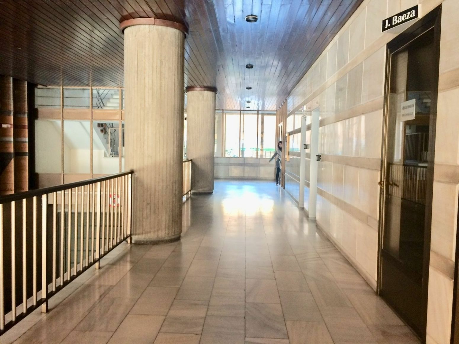 2-3-c36b82 1-bedroom Office In Elche, Spain (40 M²)