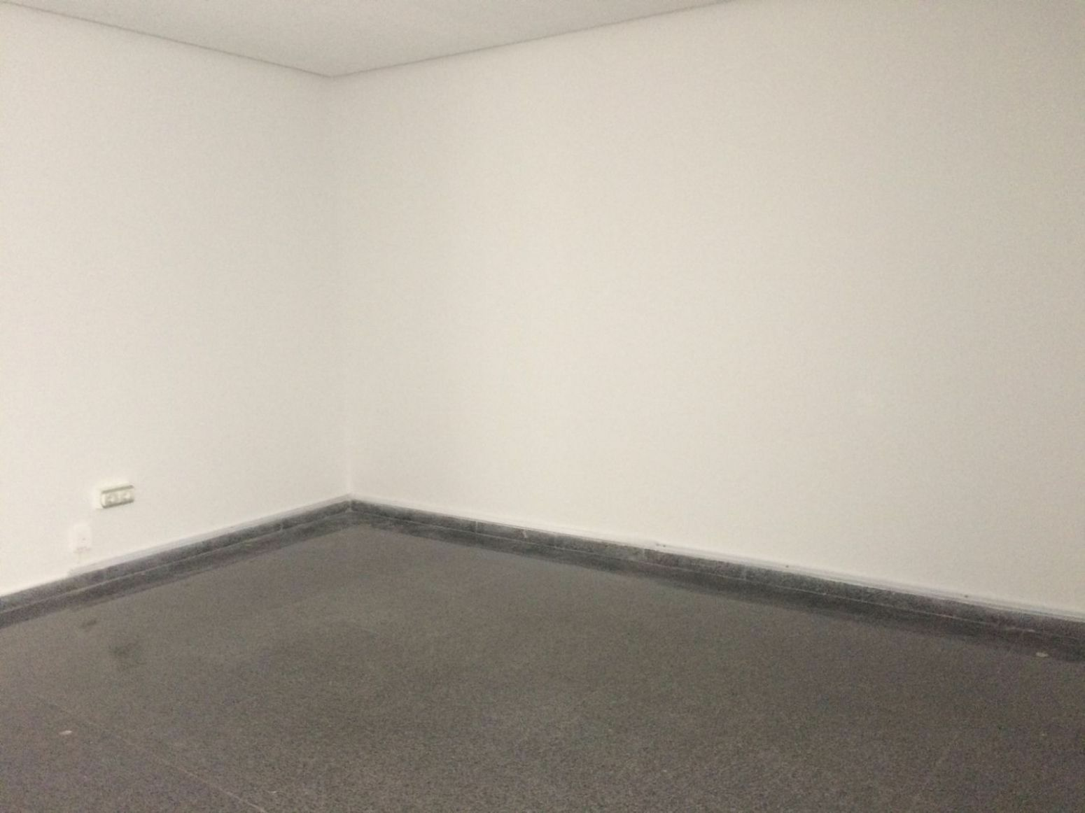 2-7-b2d998 1-bedroom Office In Elche, Spain (40 M²)