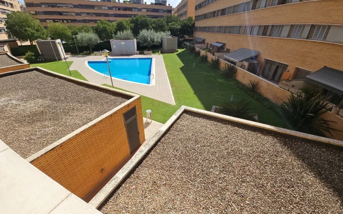 3-bedroom Flat In Girona, Spain (98 M²)