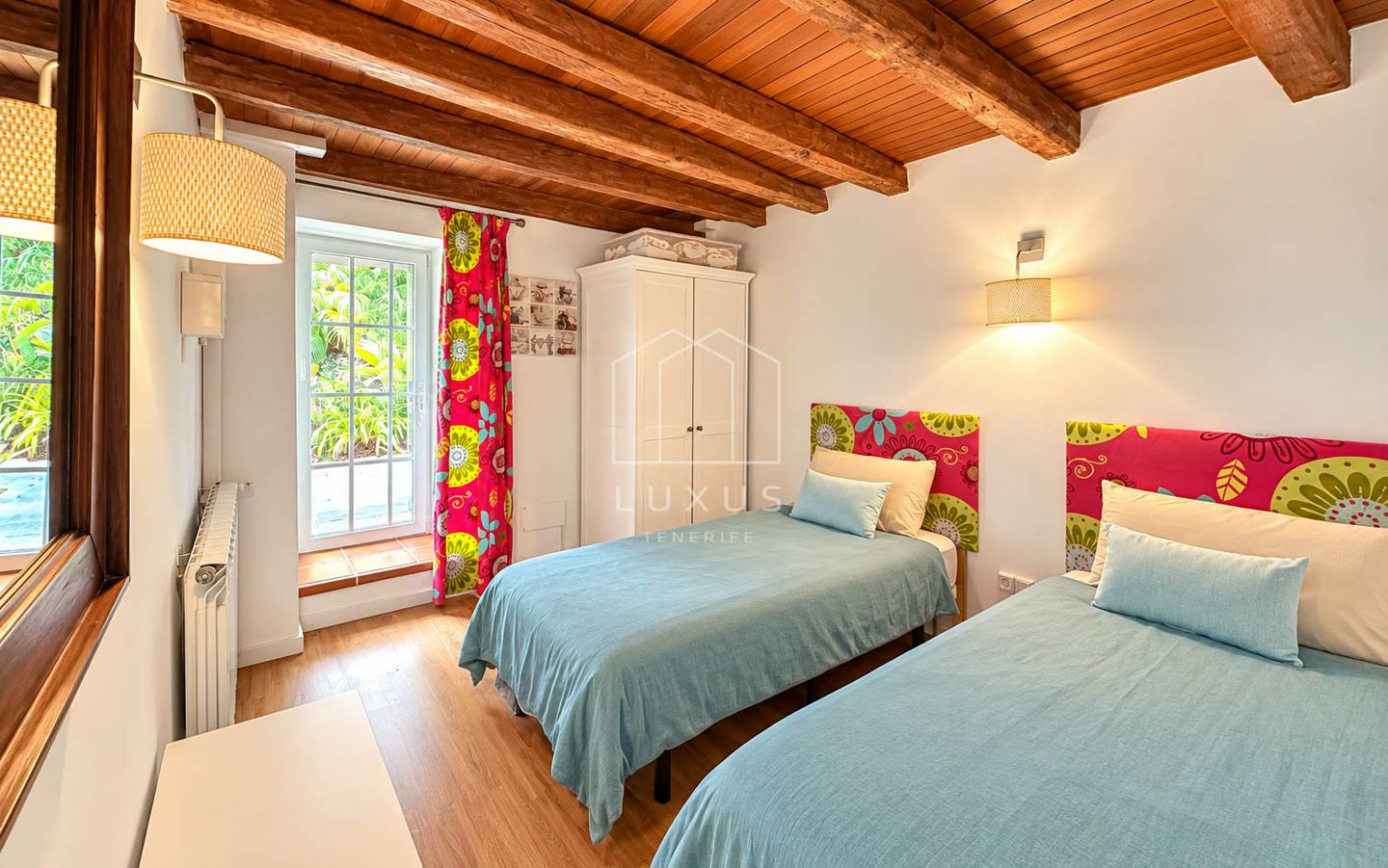 4-bedroom Villa In La Victoria De Acentejo, Spain (321 M²)