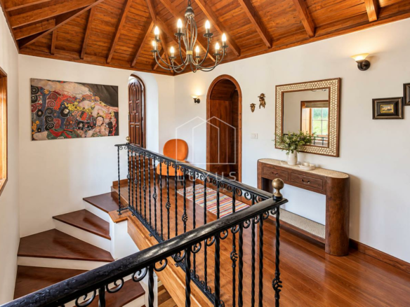 4-bedroom Villa In La Victoria De Acentejo, Spain (321 M²)