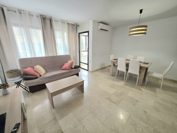 4-bedroom Flat In Alicante, Spain (120 M²)