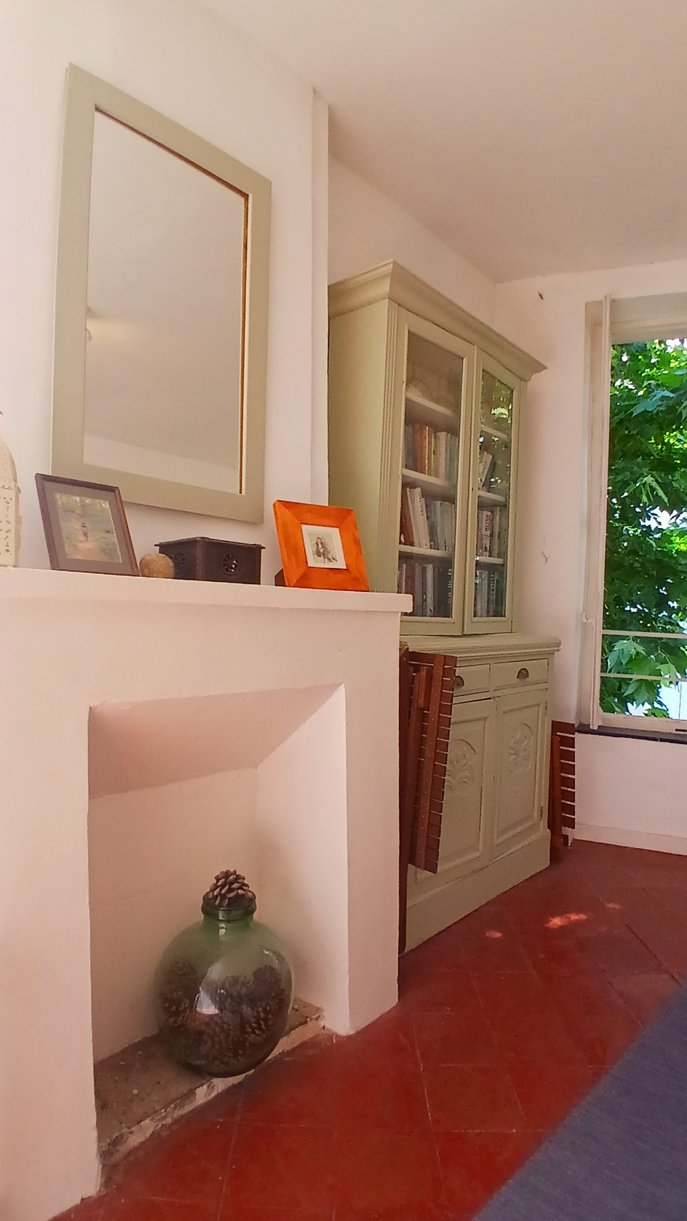 CRU154440EK-6ce842 5-bedroom House In Cruzy, France (210 M²)