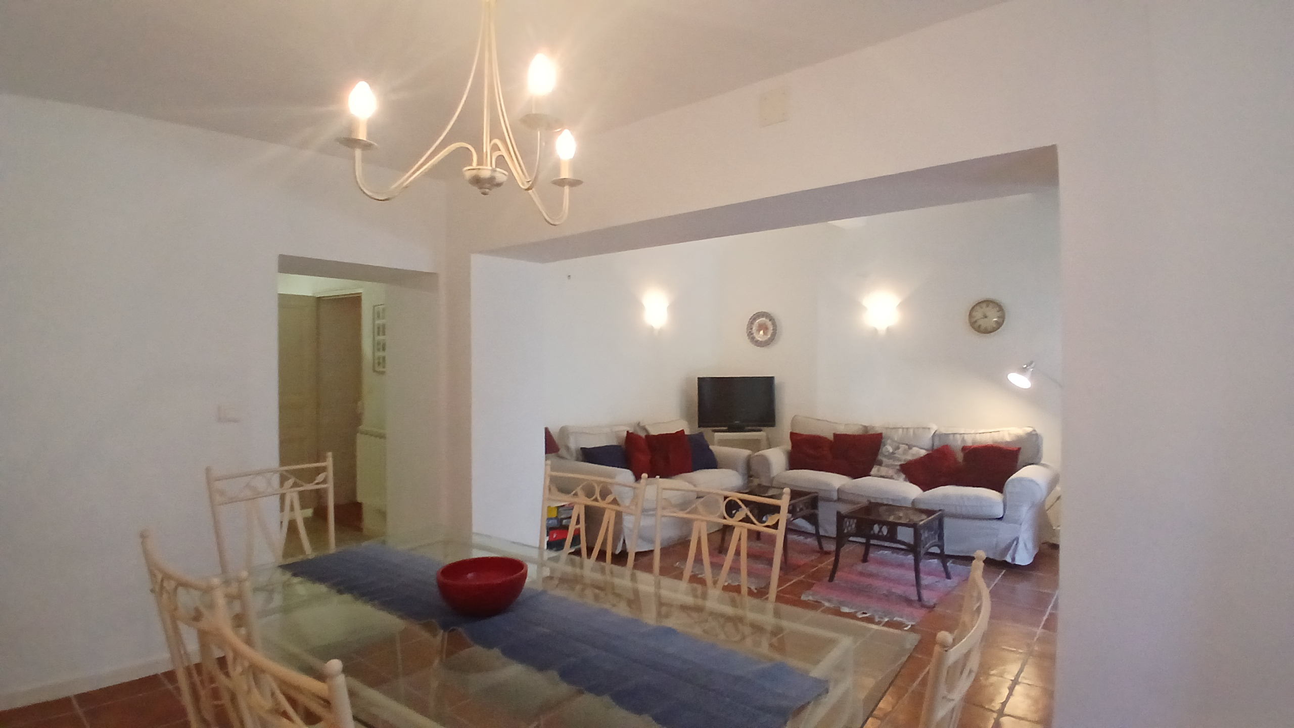 CRU154440EN-3c0a38 5-bedroom House In Cruzy, France (210 M²)