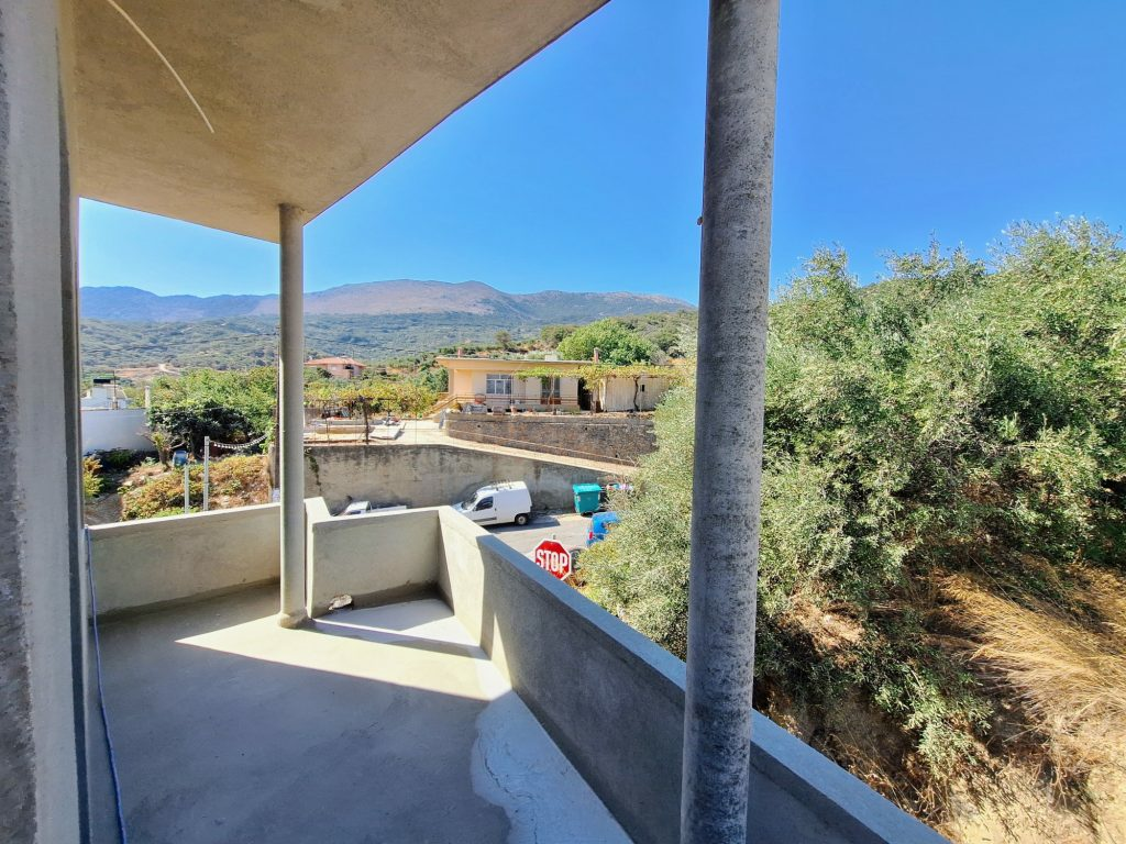 Renovated Dual-apartment Village House In Latsida, Lasithi