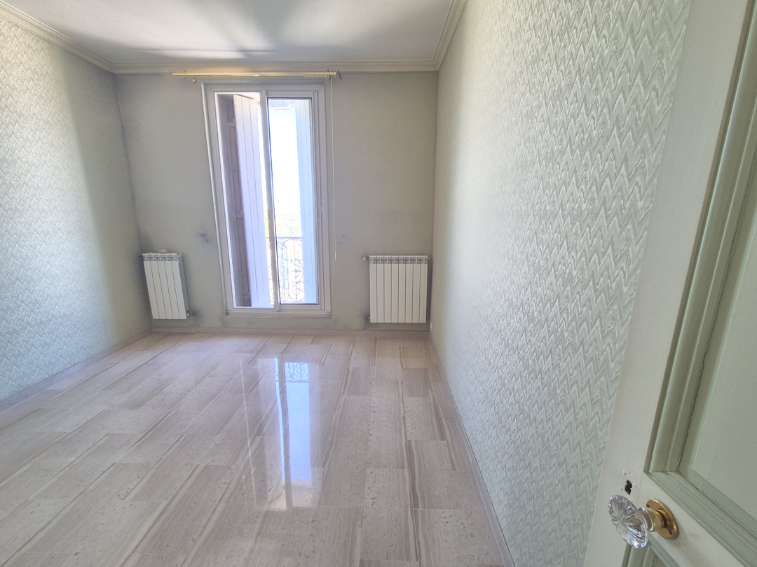 8-bedroom House In Murviel Les Beziers, France (300 M²)