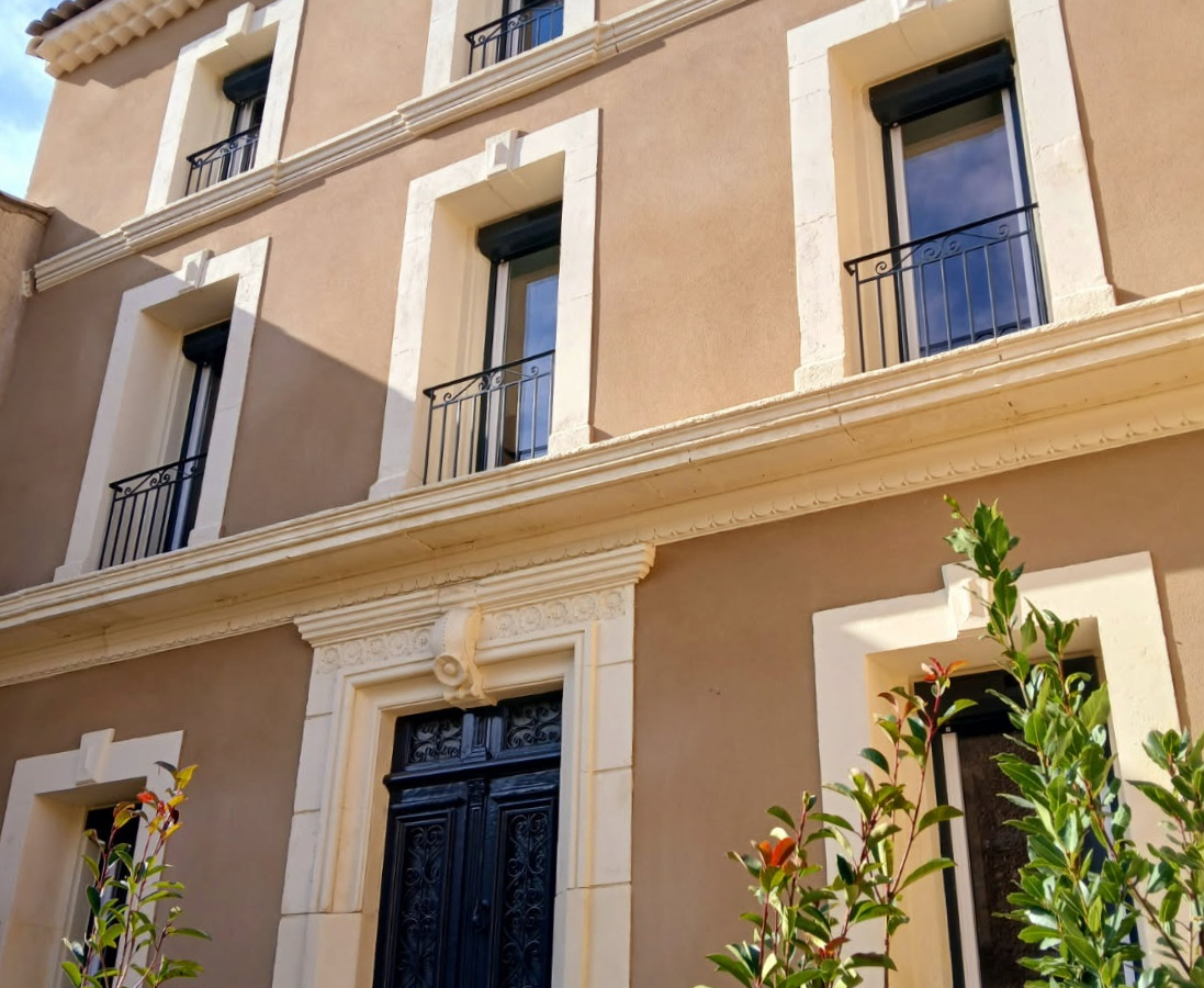 4-bedroom House In Magalas, France (298 M²)
