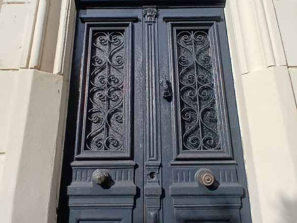 4-bedroom House In Magalas, France (298 M²)