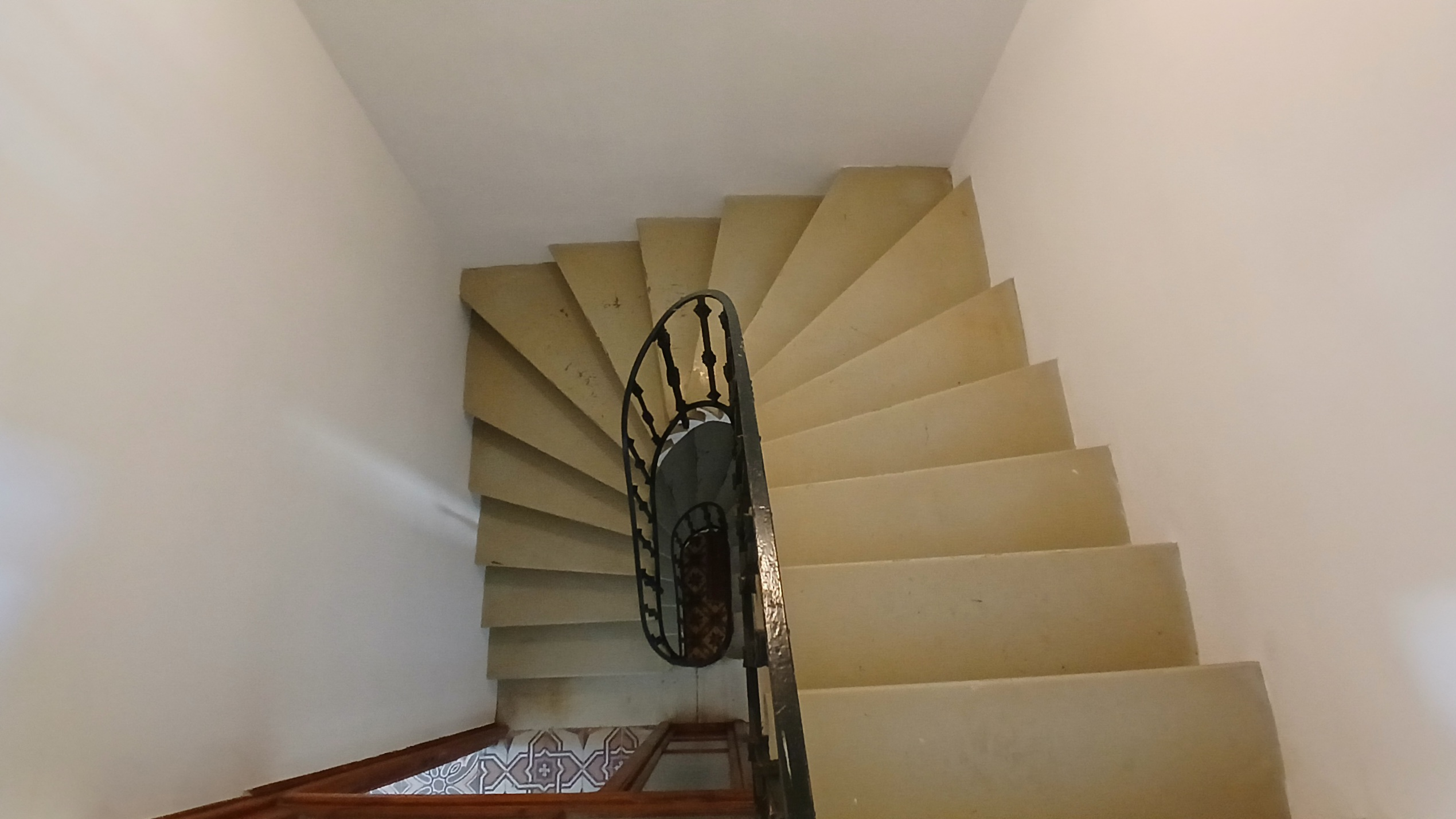 MUR410400EV-82b587 4-bedroom House In Magalas, France (298 M²)