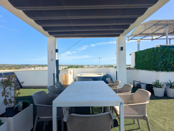 3-bedroom Apartment In El Raso, Spain (91 M²)