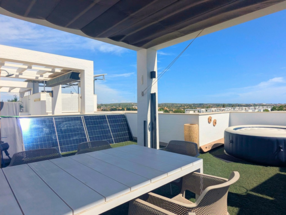 3-bedroom Apartment In El Raso, Spain (91 M²)