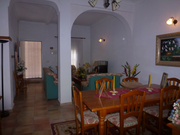 Townhouse In Hondón De Los Frailes