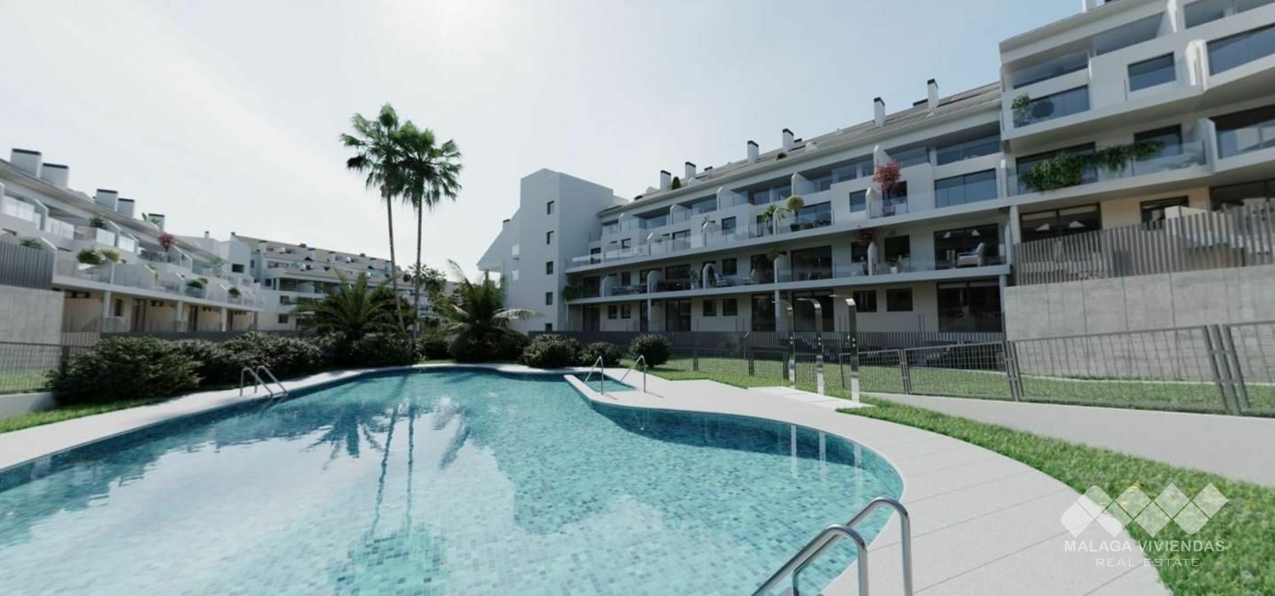 2-bedroom Penthouse In Fuengirola, Spain (120 M²)