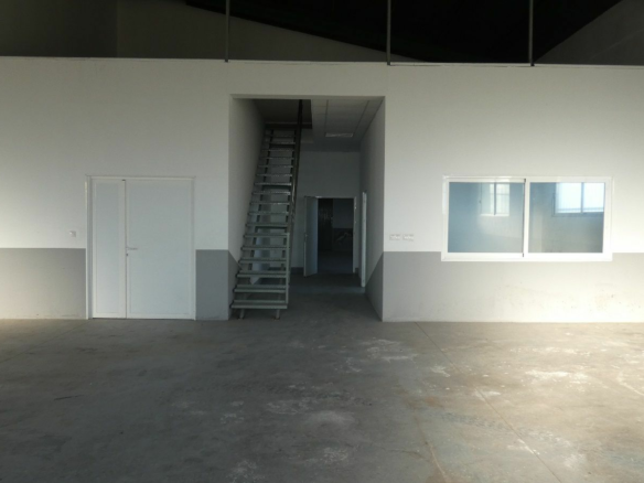 Industrial Unit In Dolores, Spain (1.016 M²)