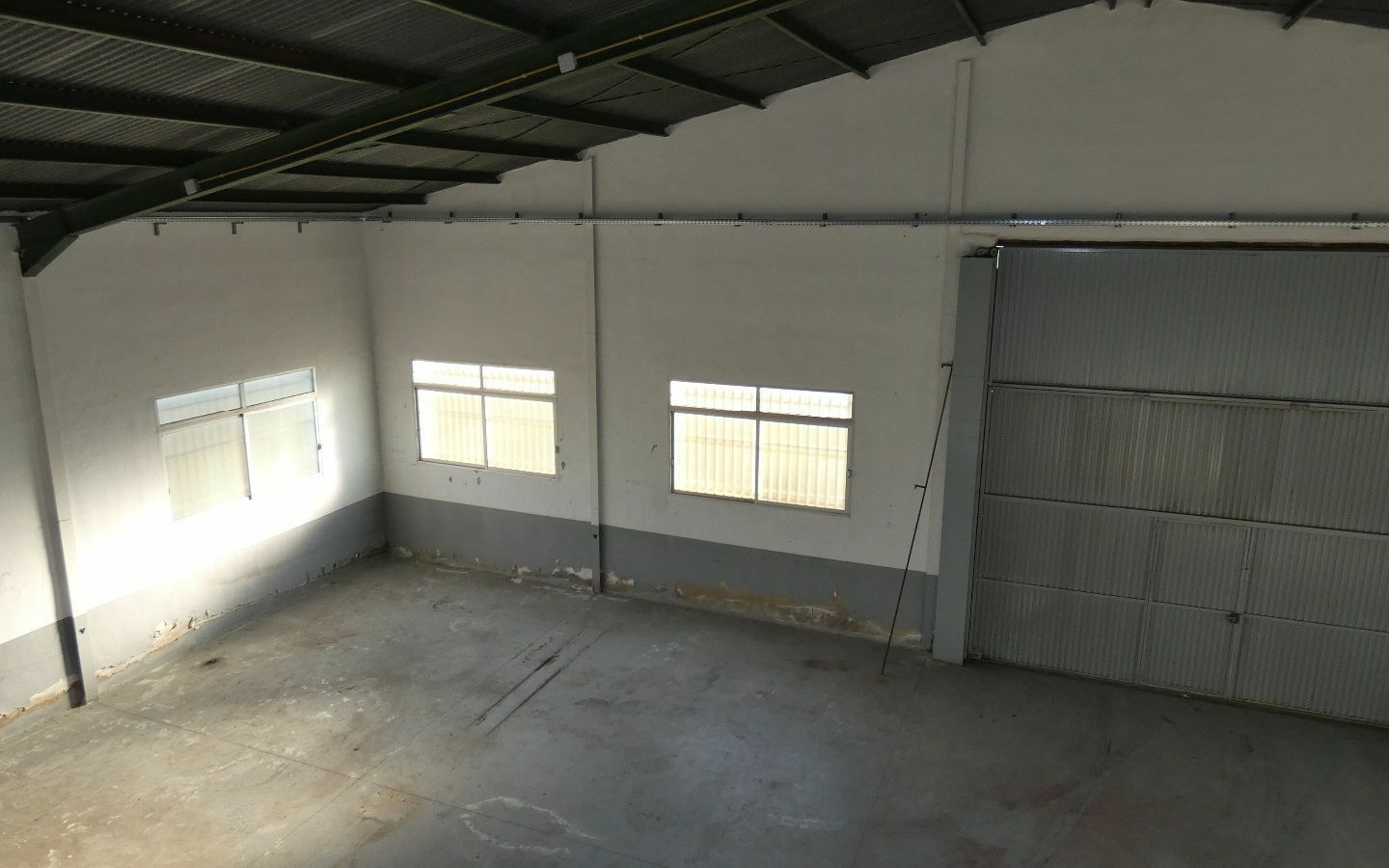 Industrial Unit In Dolores, Spain (1.016 M²)