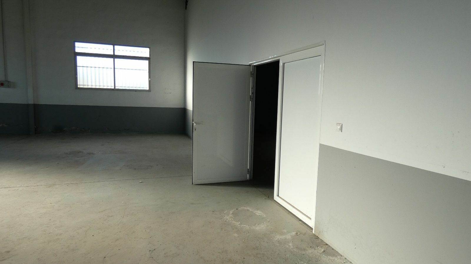 Industrial Unit In Dolores, Spain (1.016 M²)