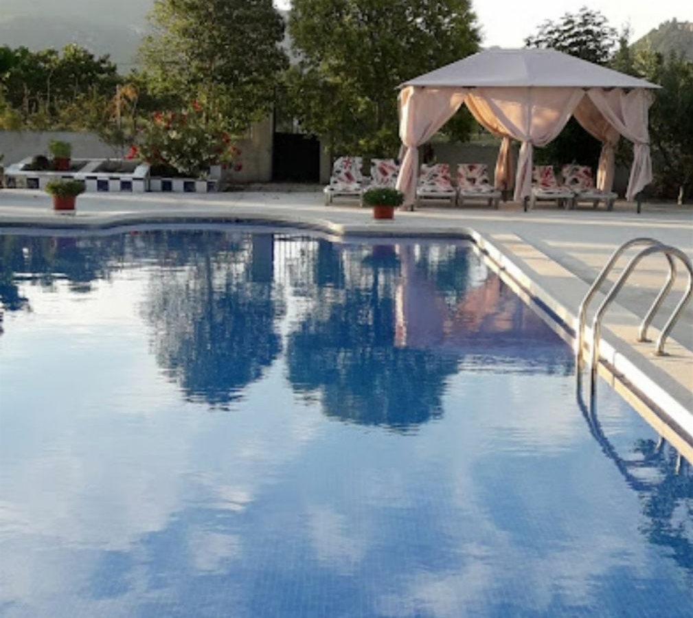 6-bedroom Villa In Moratalla, Spain (220 M²)