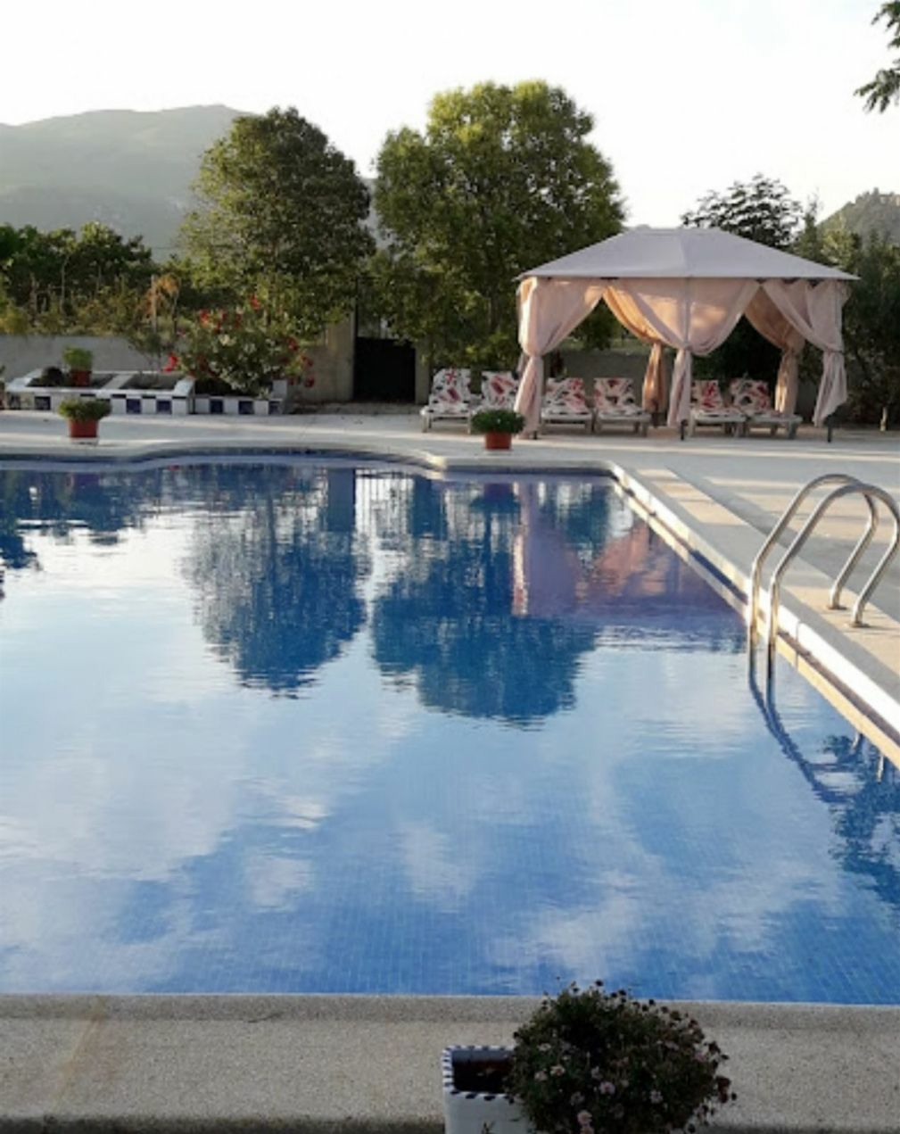 6-bedroom Villa In Moratalla, Spain (220 M²)