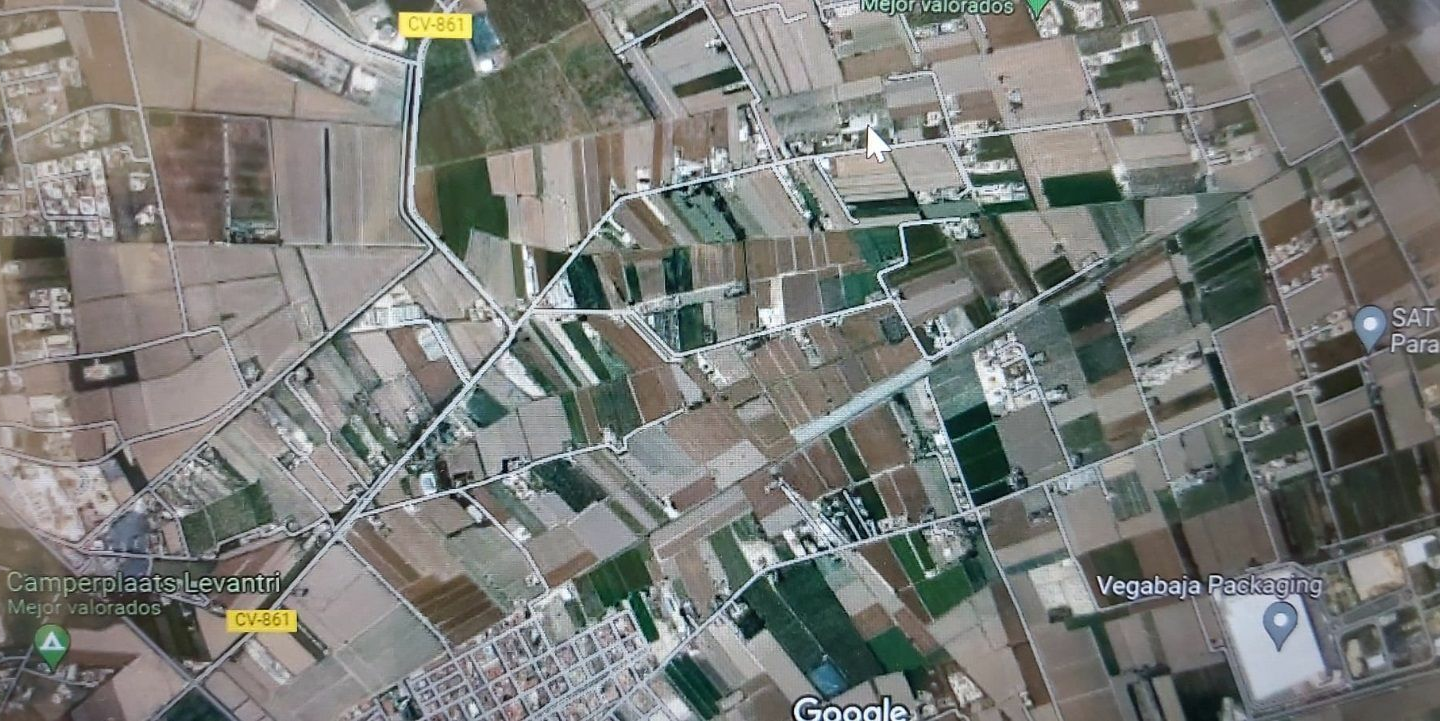 Industrial Unit In Dolores, Spain (1.016 M²)