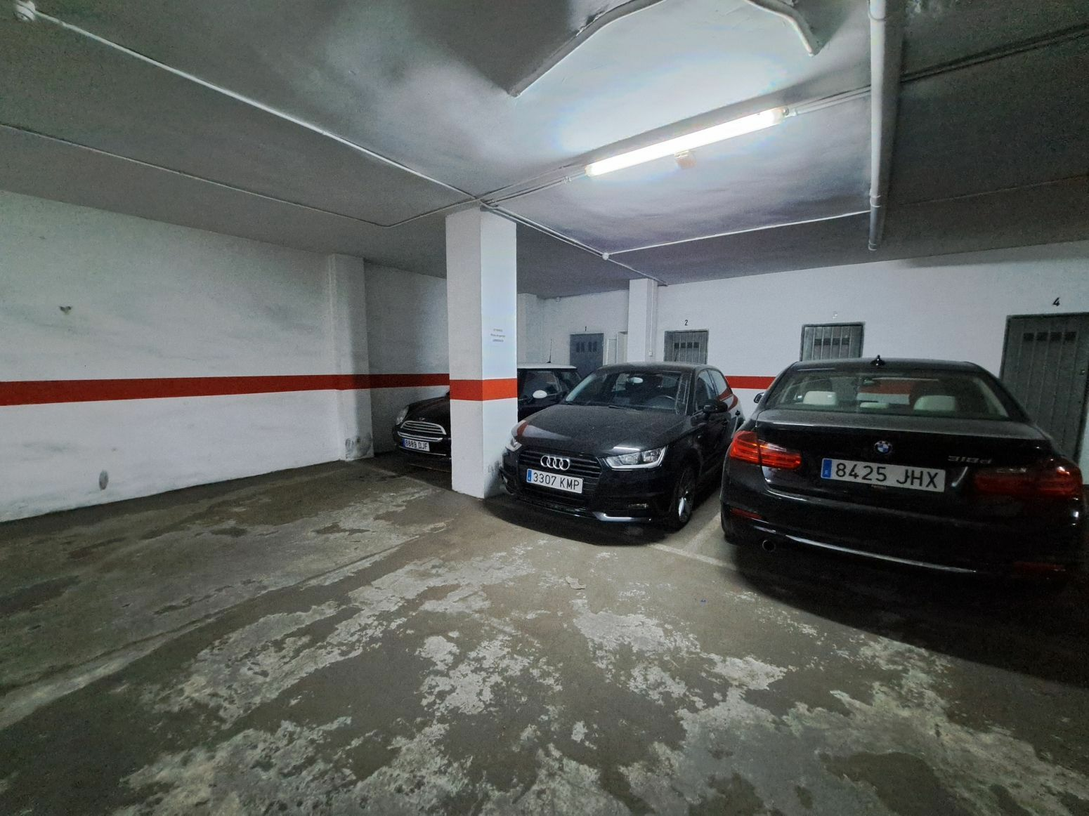 Garage In Alicante, Spain (10 M²)