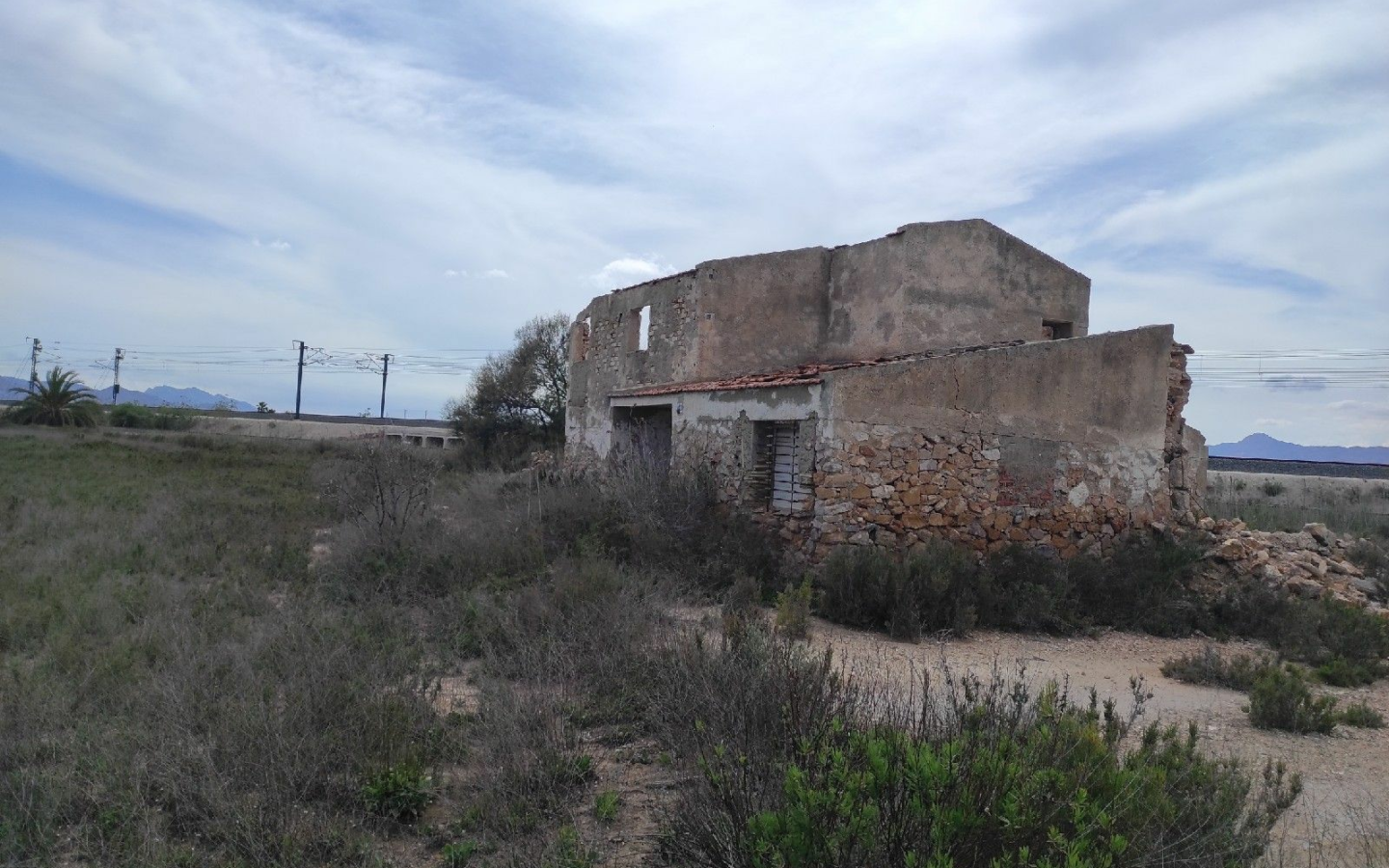 Land In Crevillent, Spain (30.120 M² Plot)