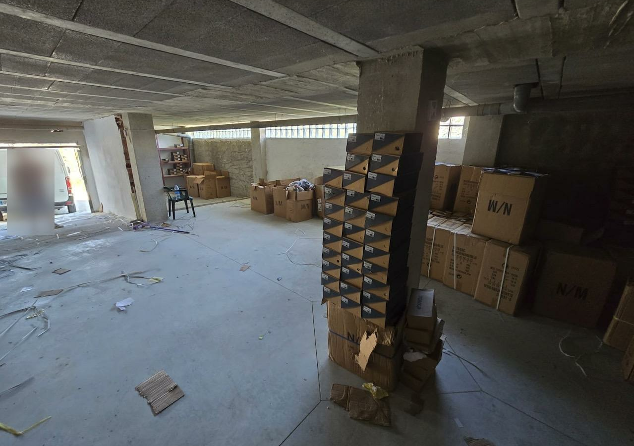 Warehouse In Villajoyosa, Spain (90 M²)